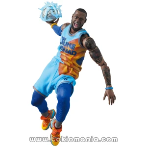 MAFEX No.197 Lebron James Space Jam: A New Legacy Ver.