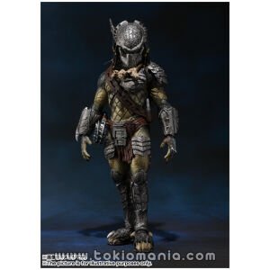 S.H.MonsterArts Predator Wolf