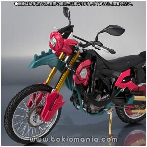 S.H.Figuarts Kamen Rider Gaim Rose Attacker