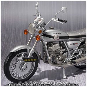 S.H.Figuarts White Crow