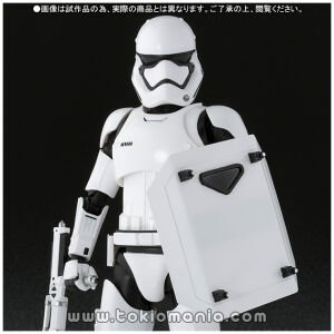 S.H.Figuarts First Order Stormtrooper (Shield & Baton Set)