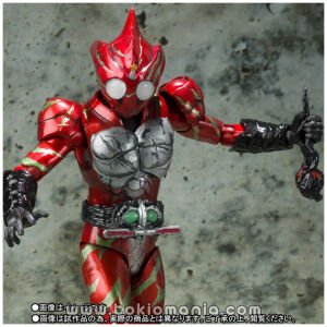S.H.Figuarts KAMEN RIDER AMAZON ALFA (2nd Season Ver.)
