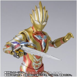 S.H.Figuarts Glitter Trigger Eternity