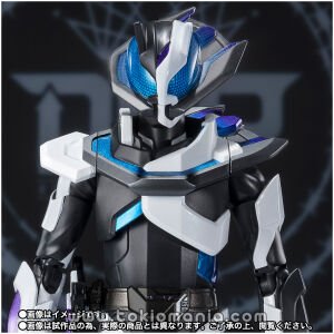 S.H.Figuarts KAMEN RIDER ZIIN