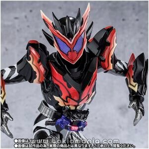S.H.Figuarts KAMEN RIDER BITTER GAVV SPARKINGUMMY FORM